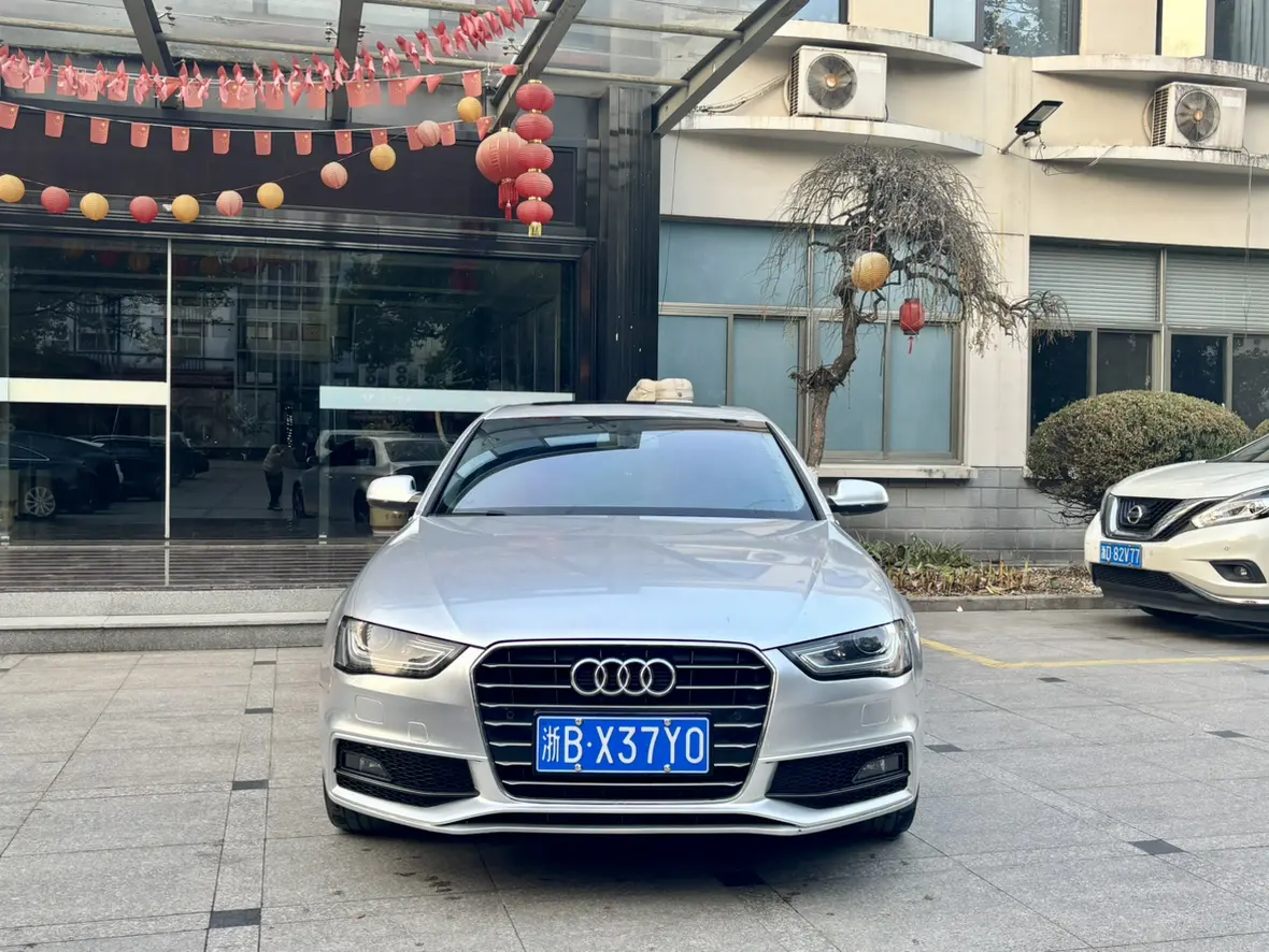 Audi A4L  из Китая