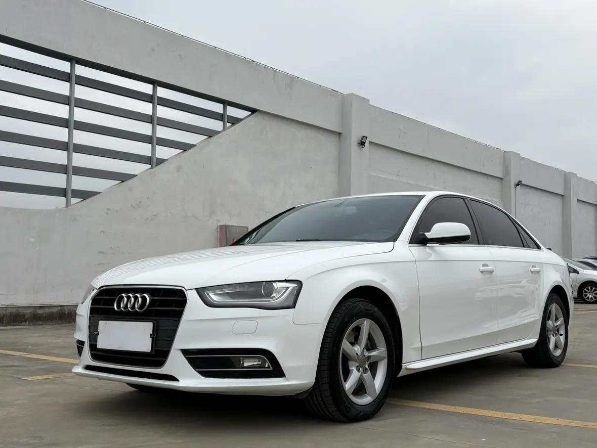 Audi A4L  из Китая