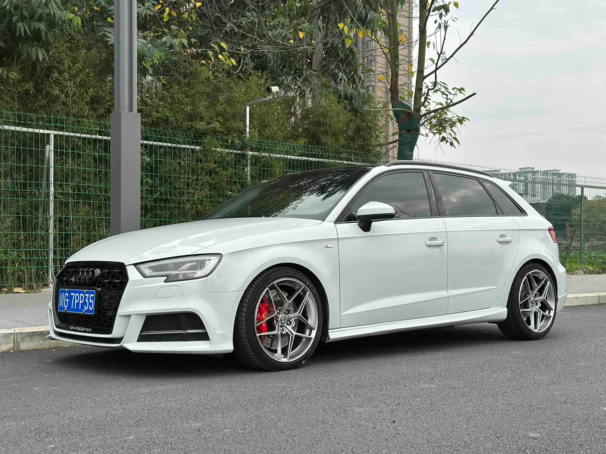 Audi A3  из Китая