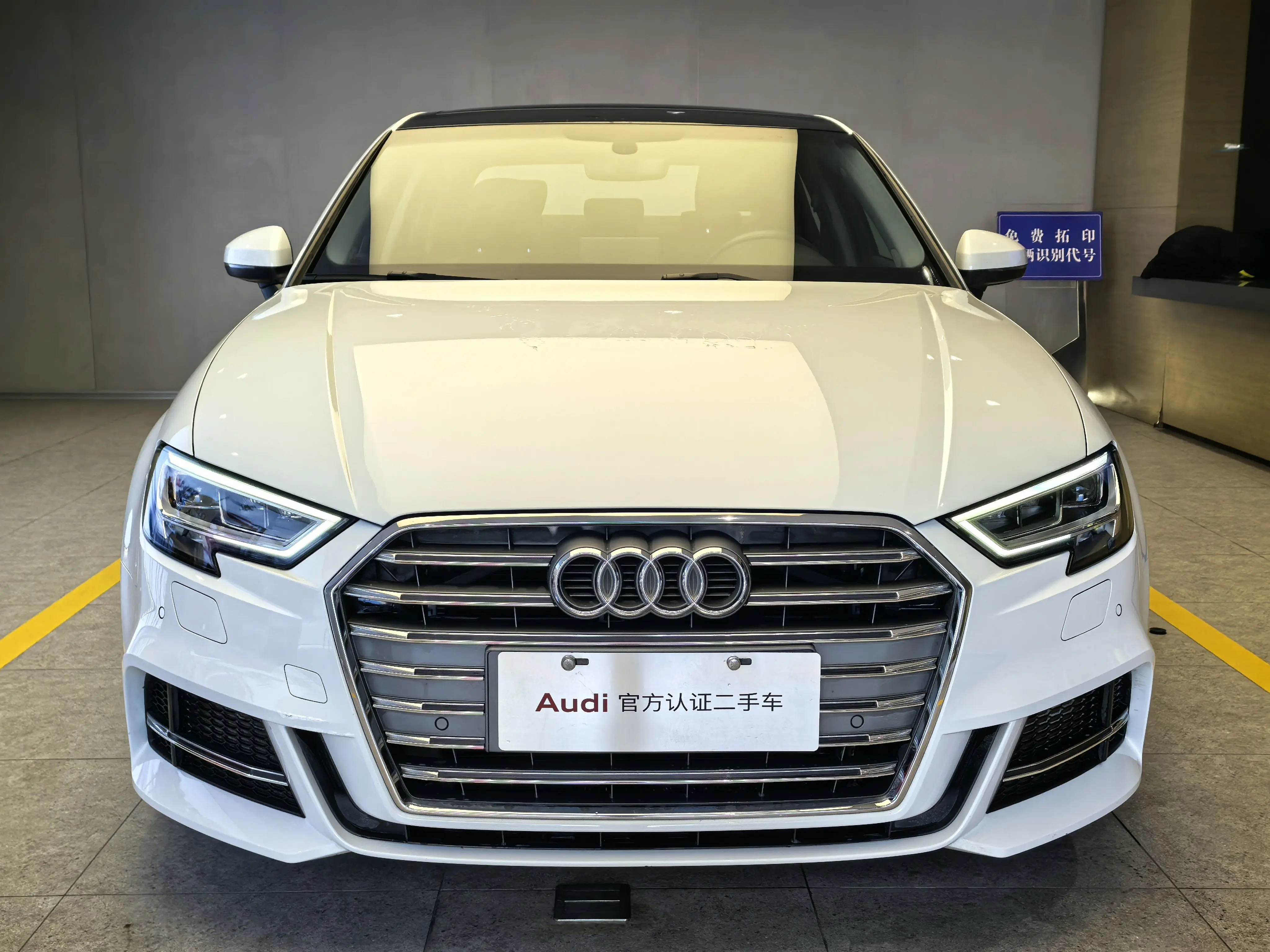 Audi A3  из Китая