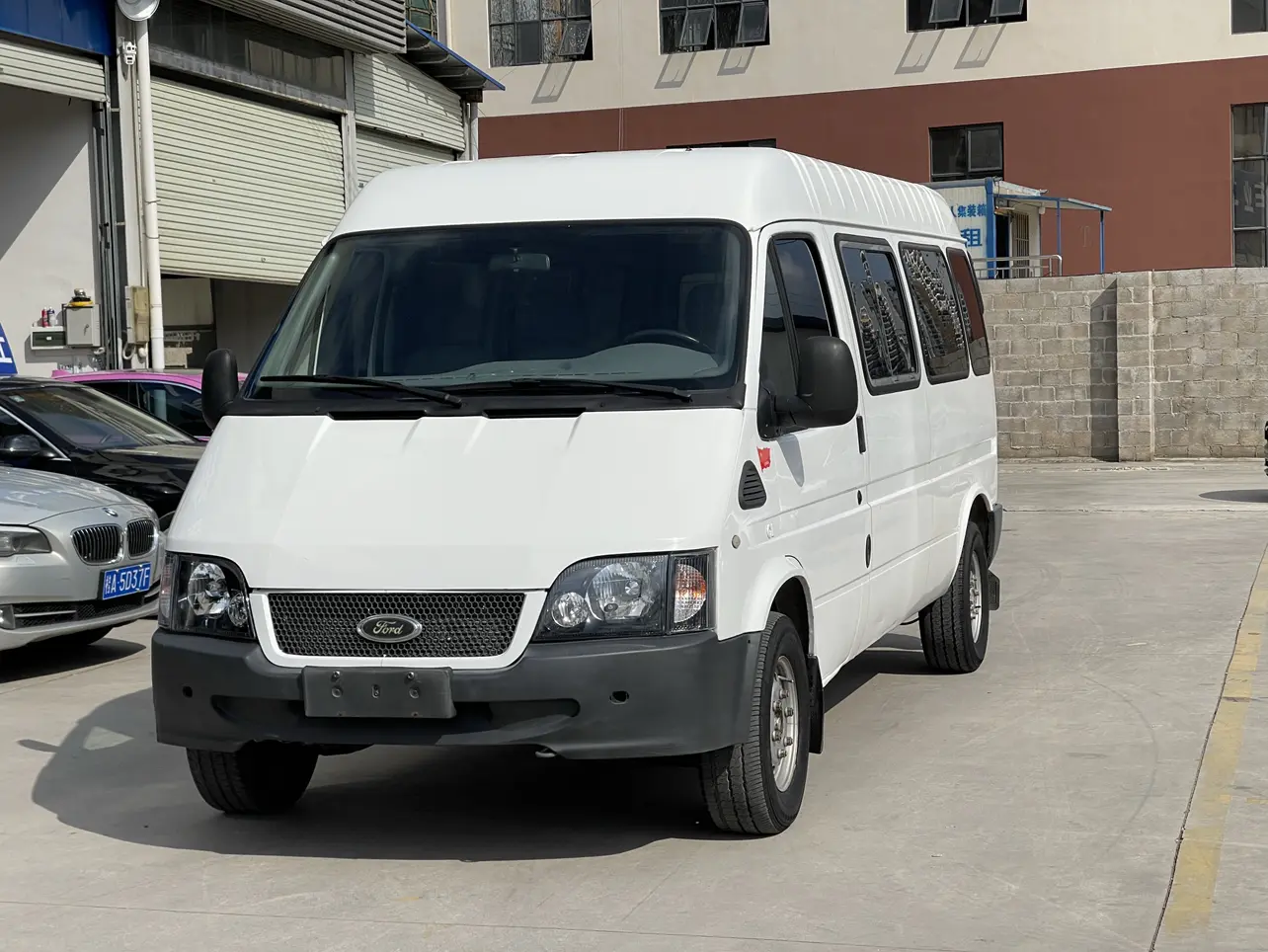 Ford Classic Transit  из Китая