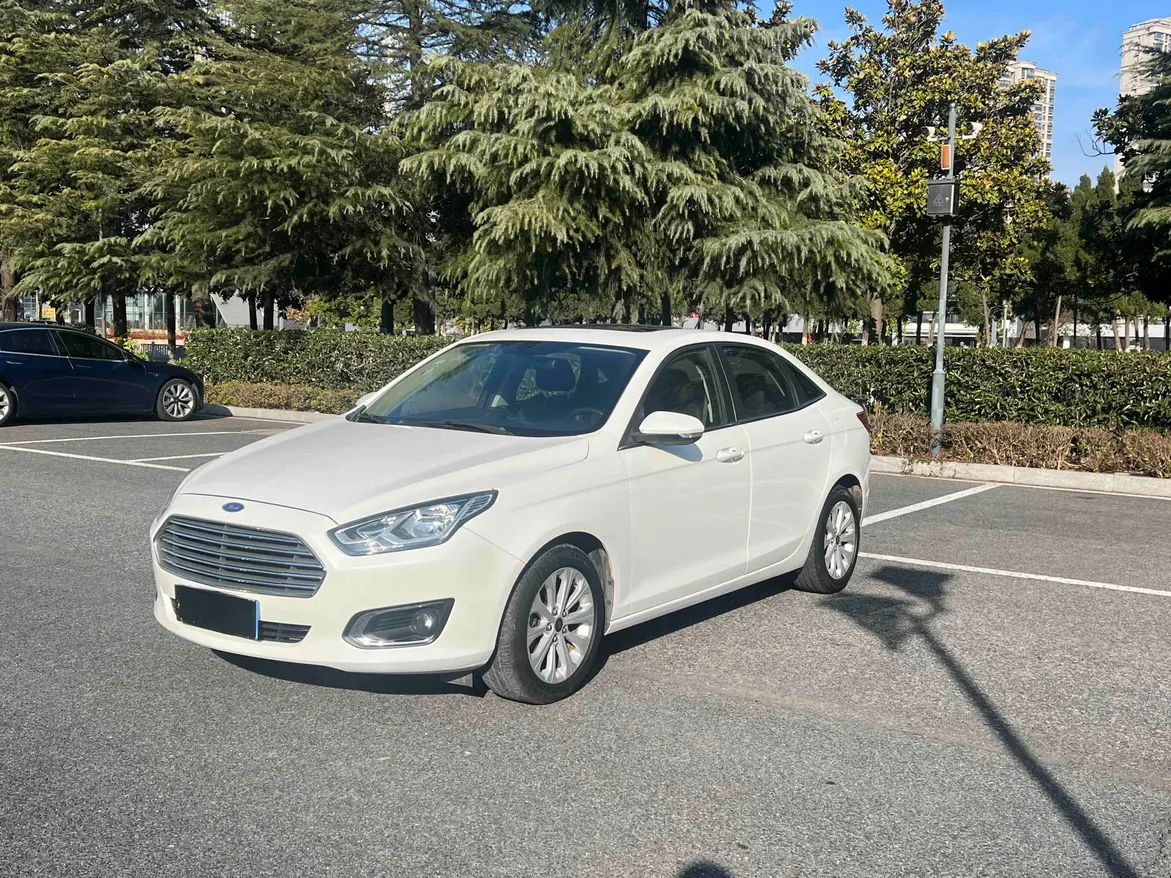 Ford Forrest  из Китая