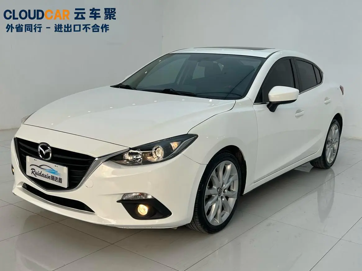Mazda Axela (Mazda3)  из Китая