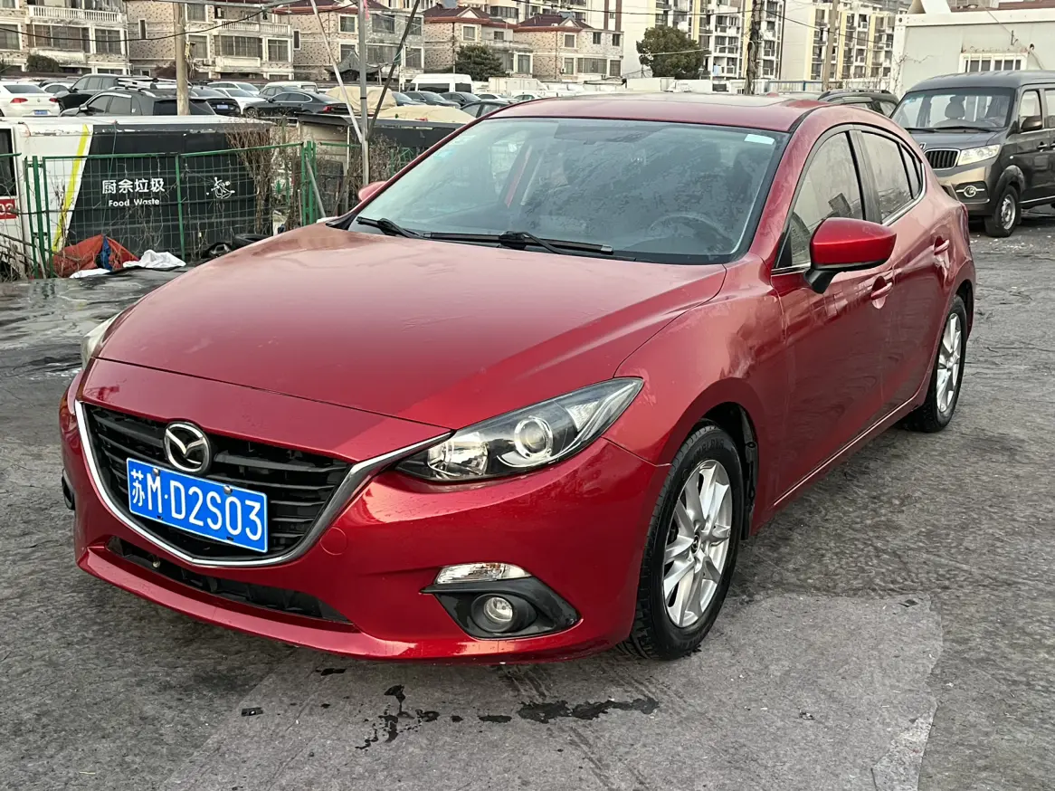 Mazda Axela (Mazda3)  из Китая