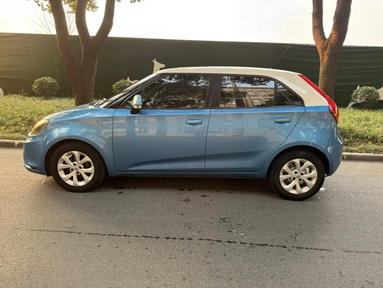 MG 3  из Китая