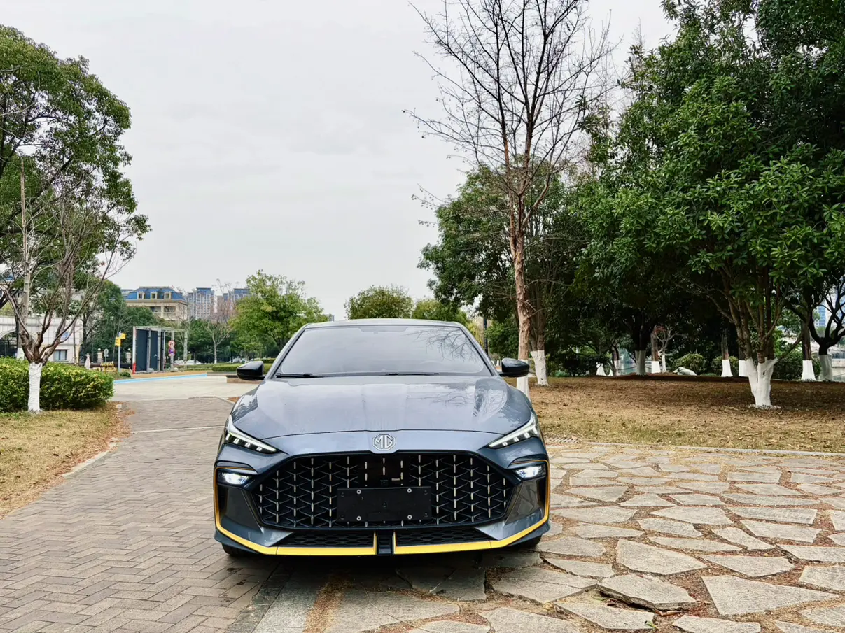 MG 6  из Китая