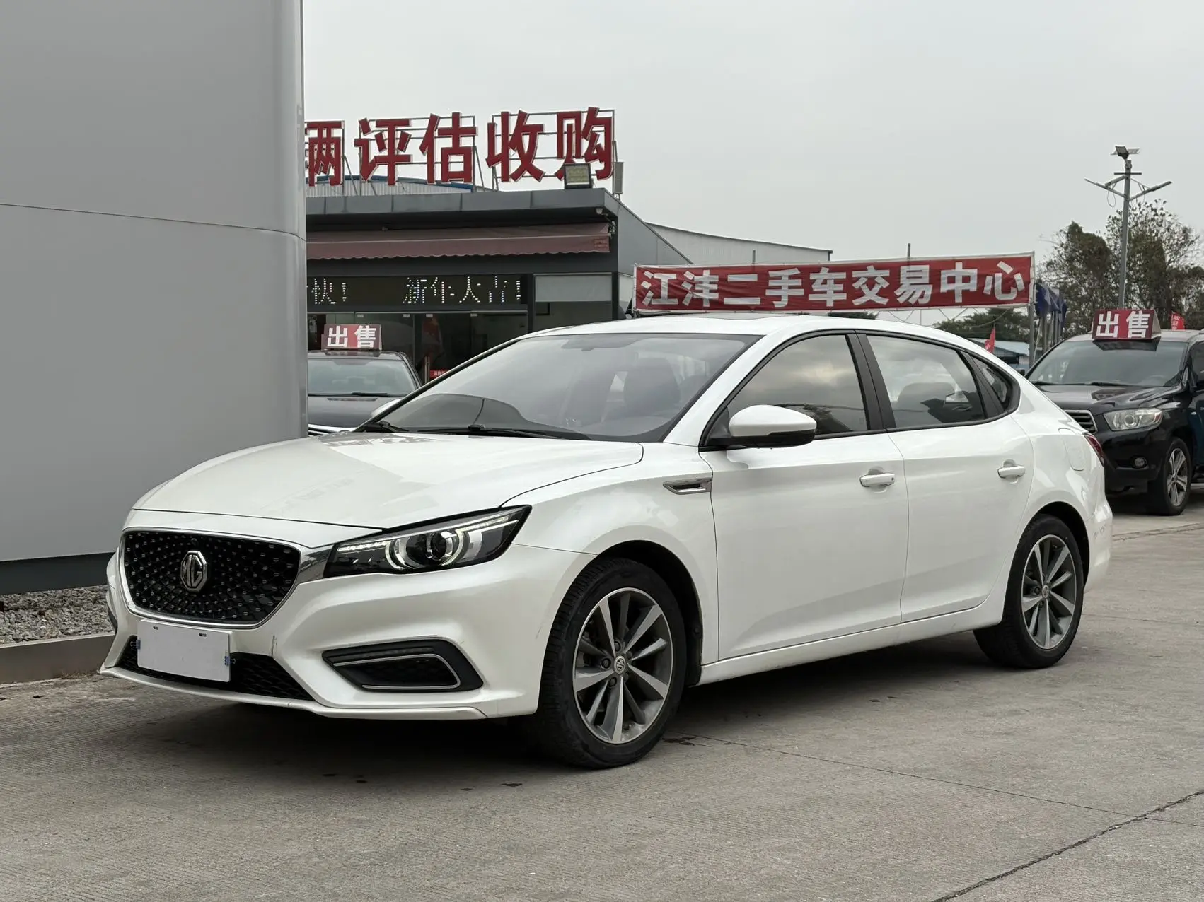 MG 6  из Китая