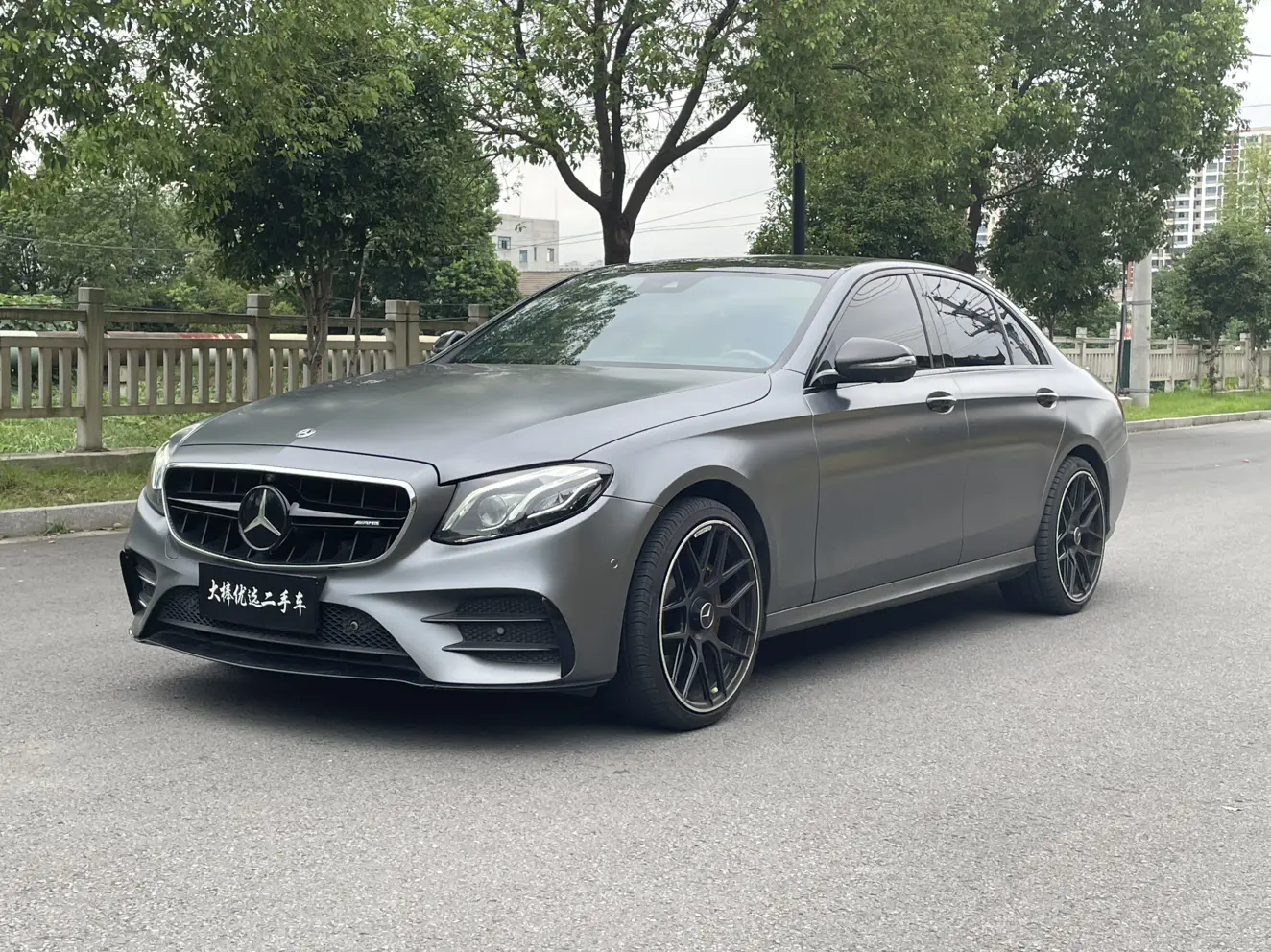 Mercedes-Benz E-Class AMG  из Китая