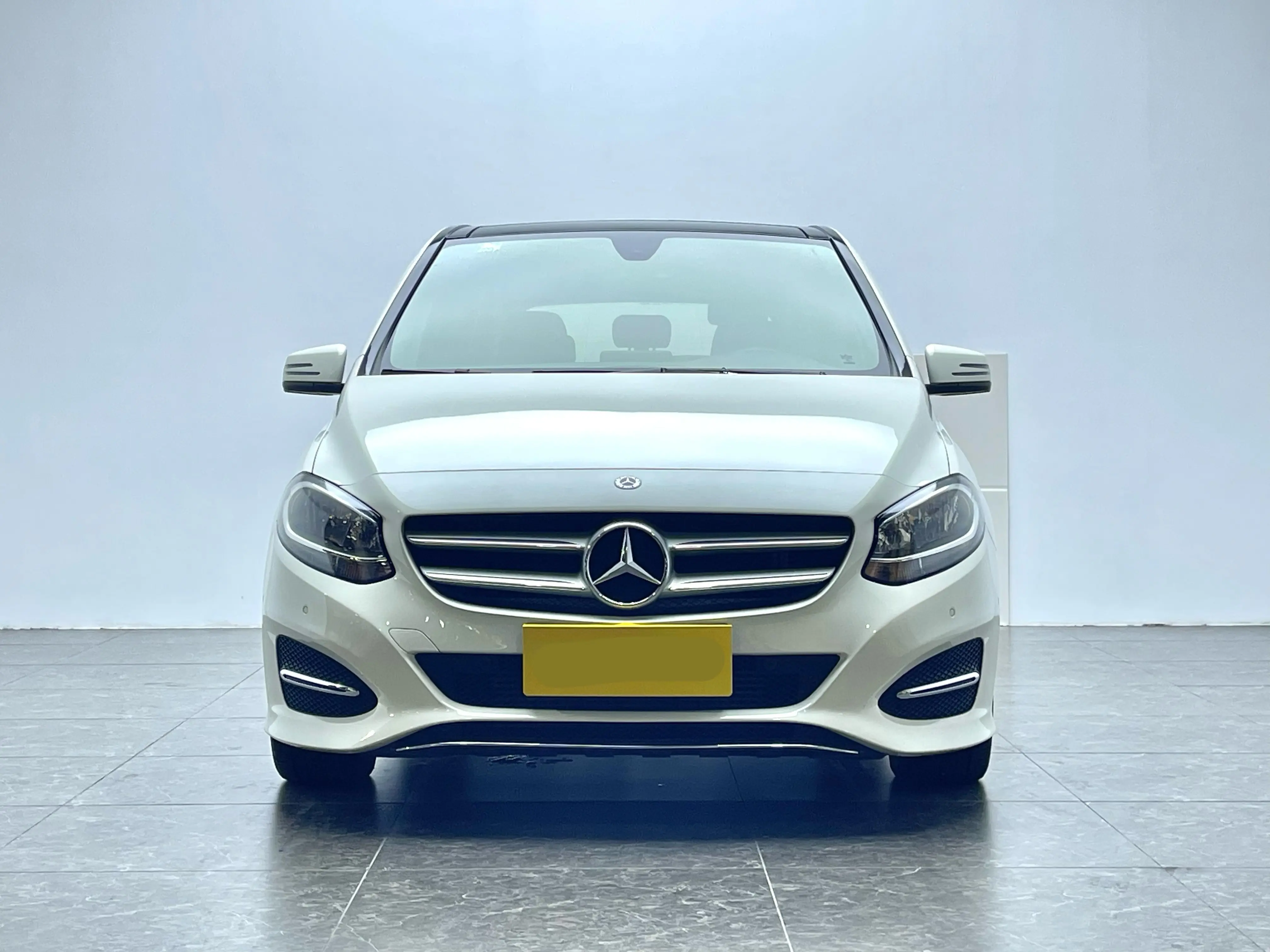 Mercedes-Benz Mercedes Benz B Class  из Китая