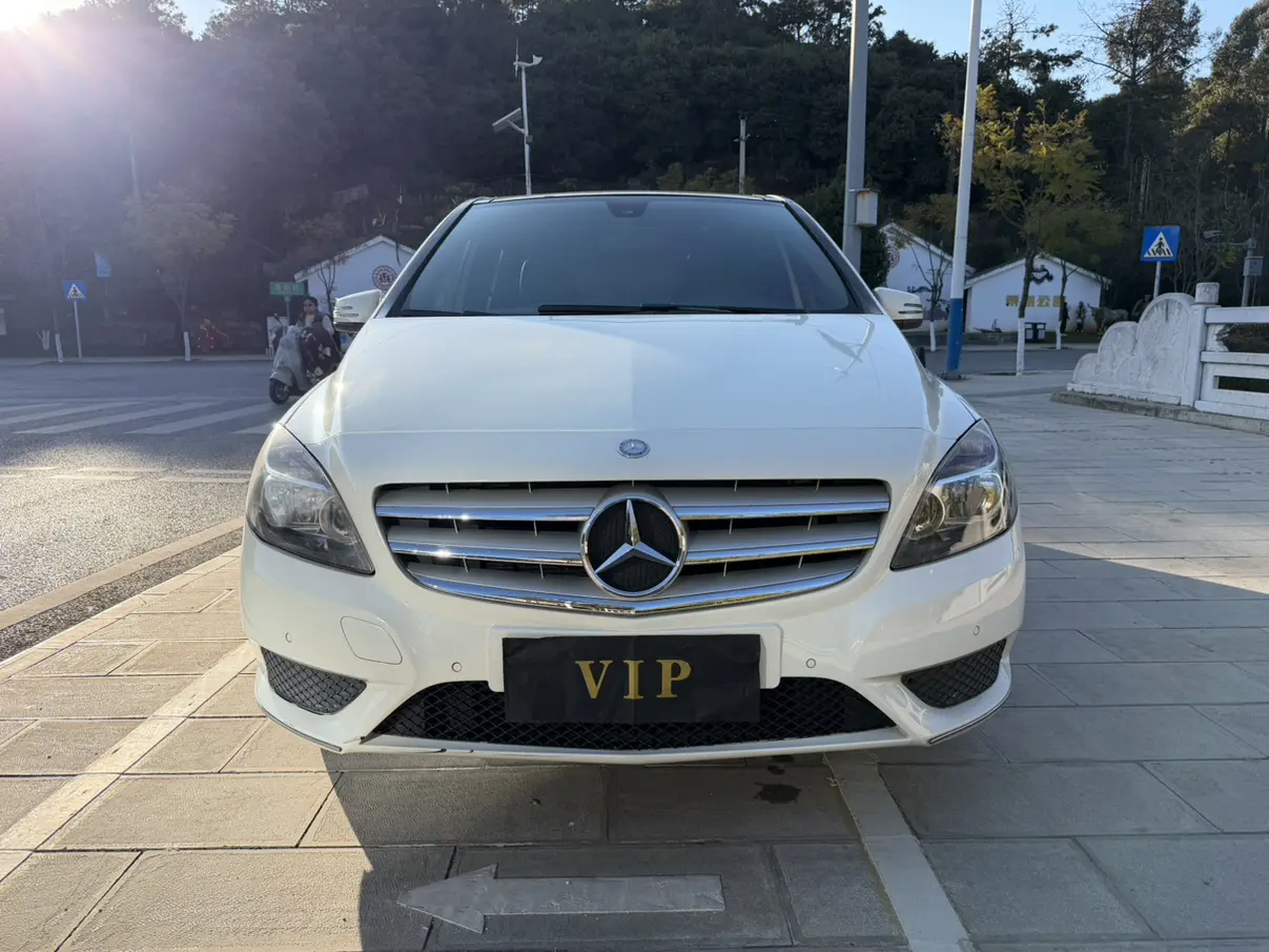Mercedes-Benz Mercedes Benz B Class  из Китая