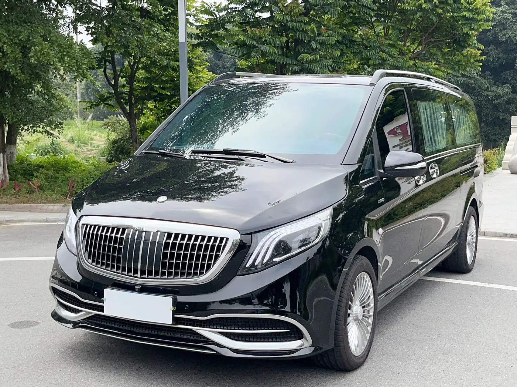 Mercedes-Benz Vito  из Китая