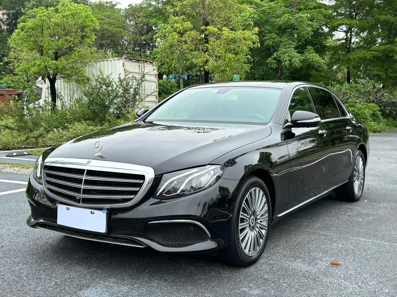 Mercedes-Benz E-Class  из Китая