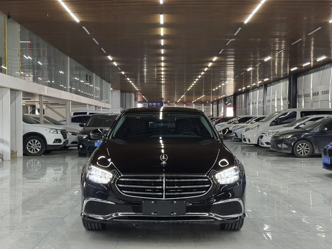 Mercedes-Benz E-Class  из Китая