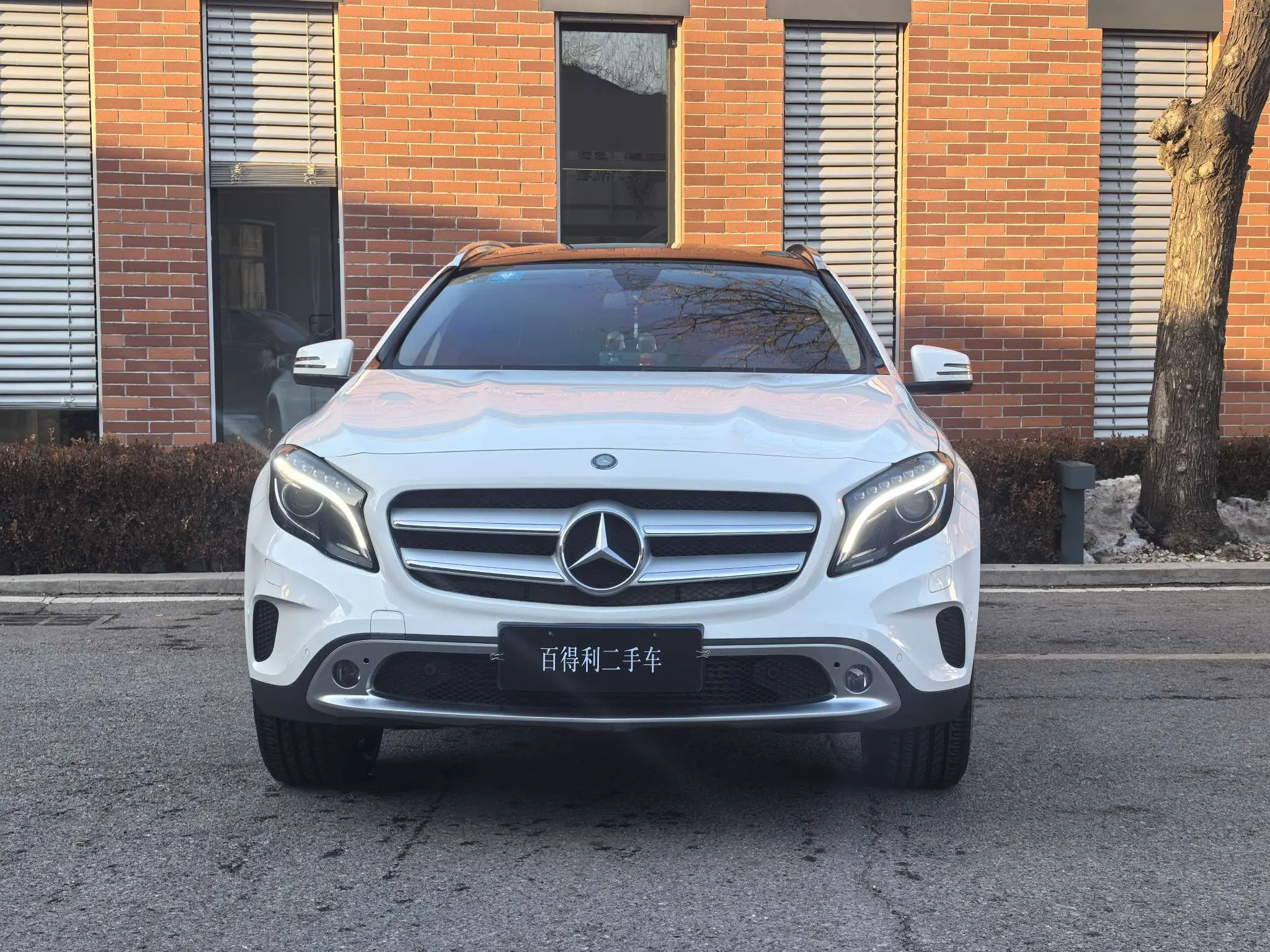 Mercedes-Benz GLA  из Китая