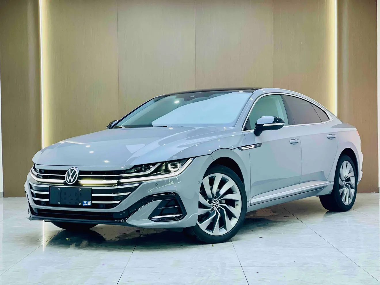 Volkswagen Arteon (CC)  из Китая