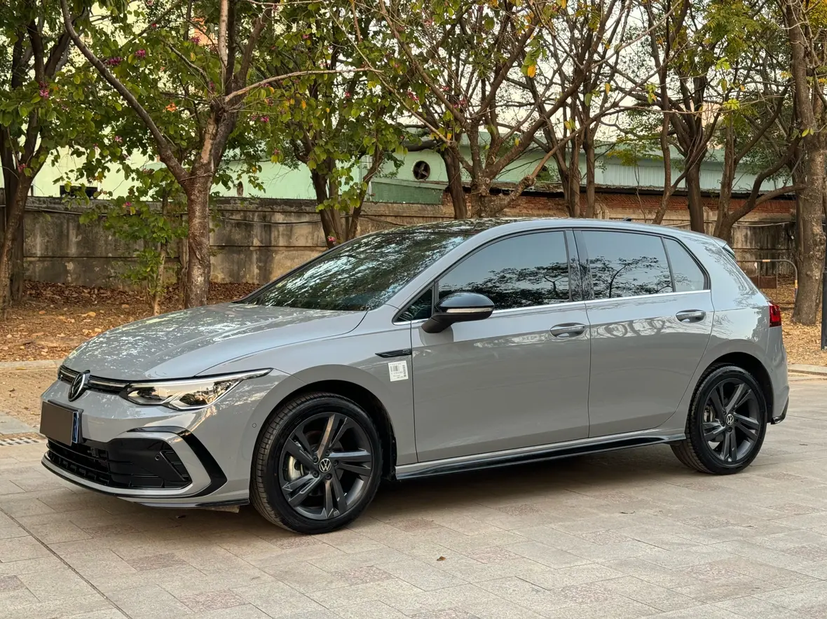 Volkswagen Golf  из Китая