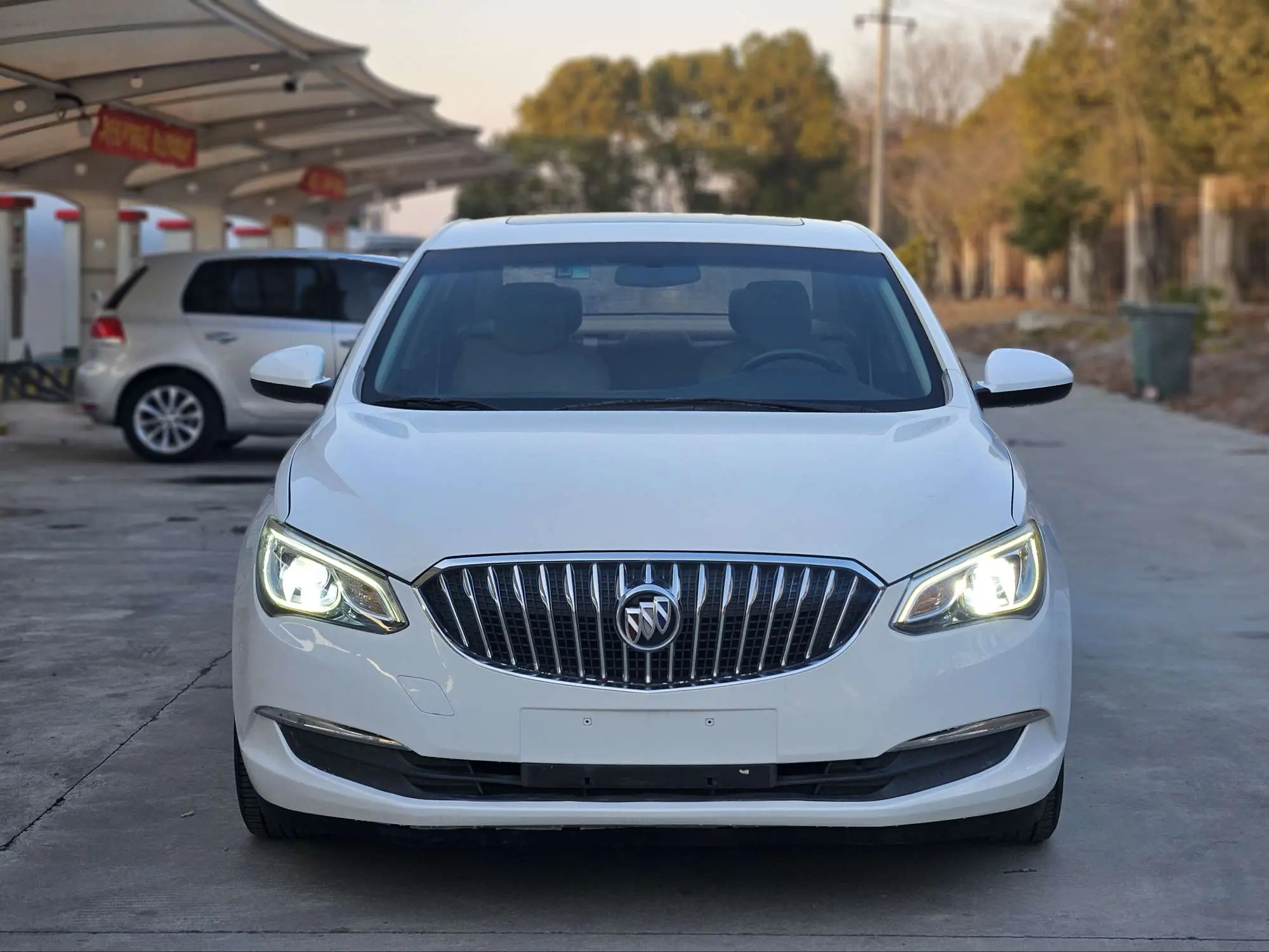 Buick Yinglang  из Китая