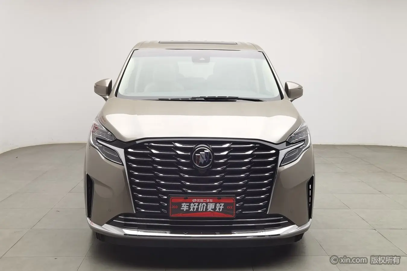 Buick GL8  из Китая