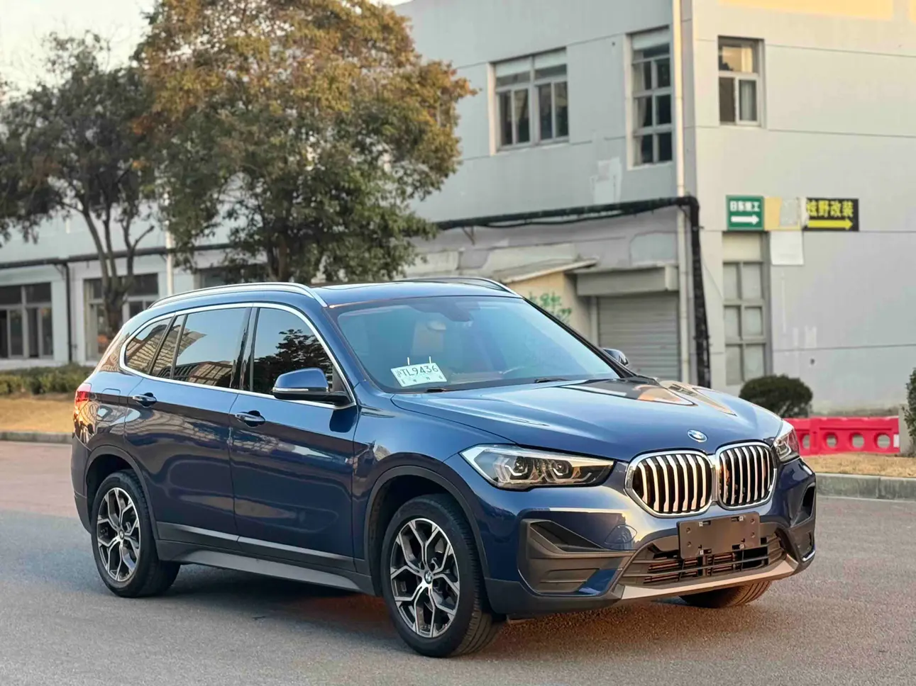 BMW X1