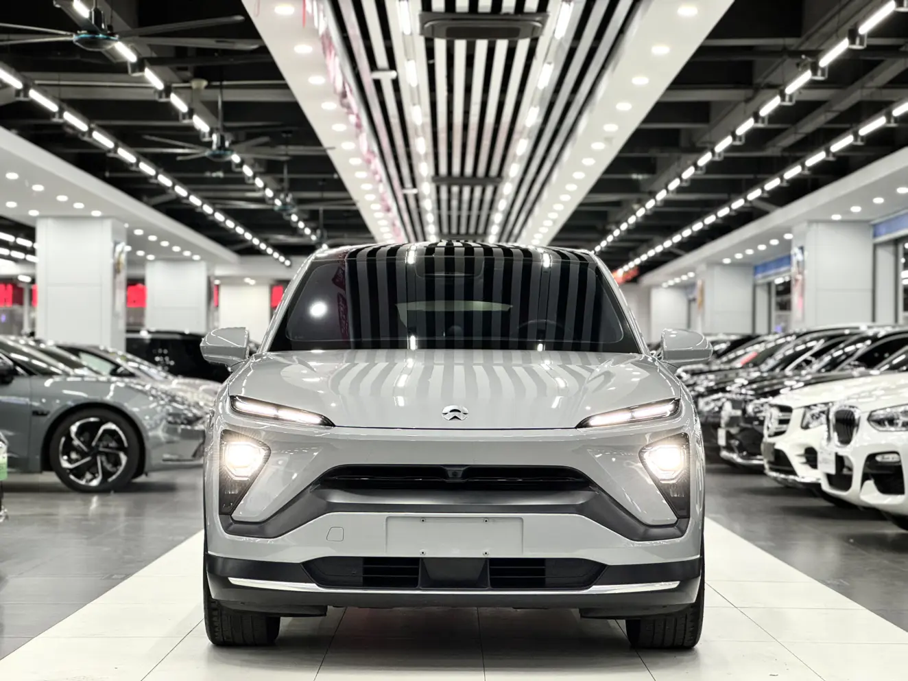 NIO EC6  из Китая