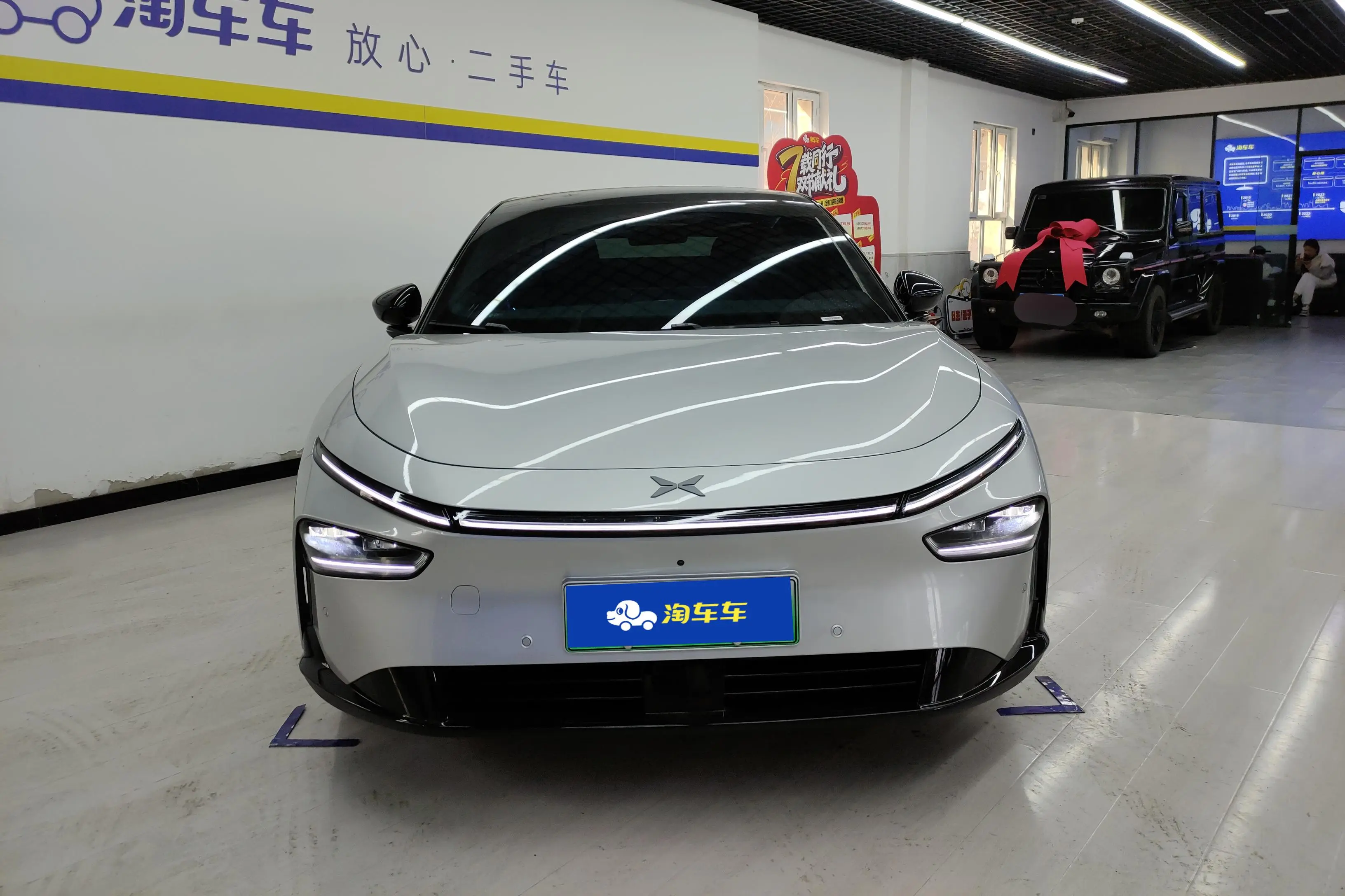 Xpeng P7+  из Китая