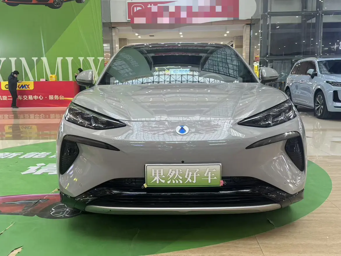 Denza N7  из Китая