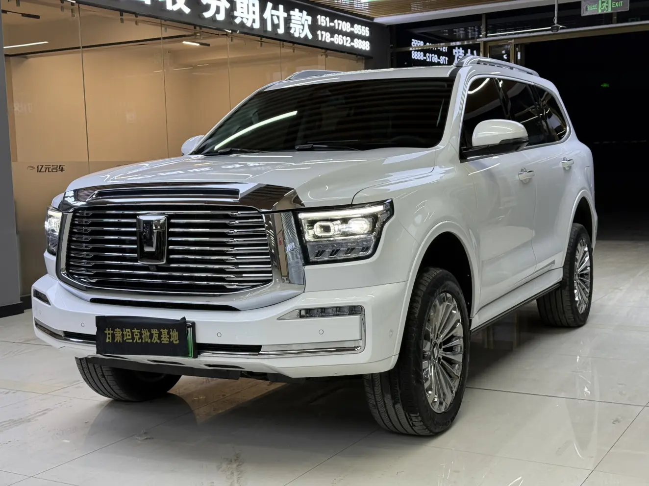 Tank 500 Hi4-T  из Китая