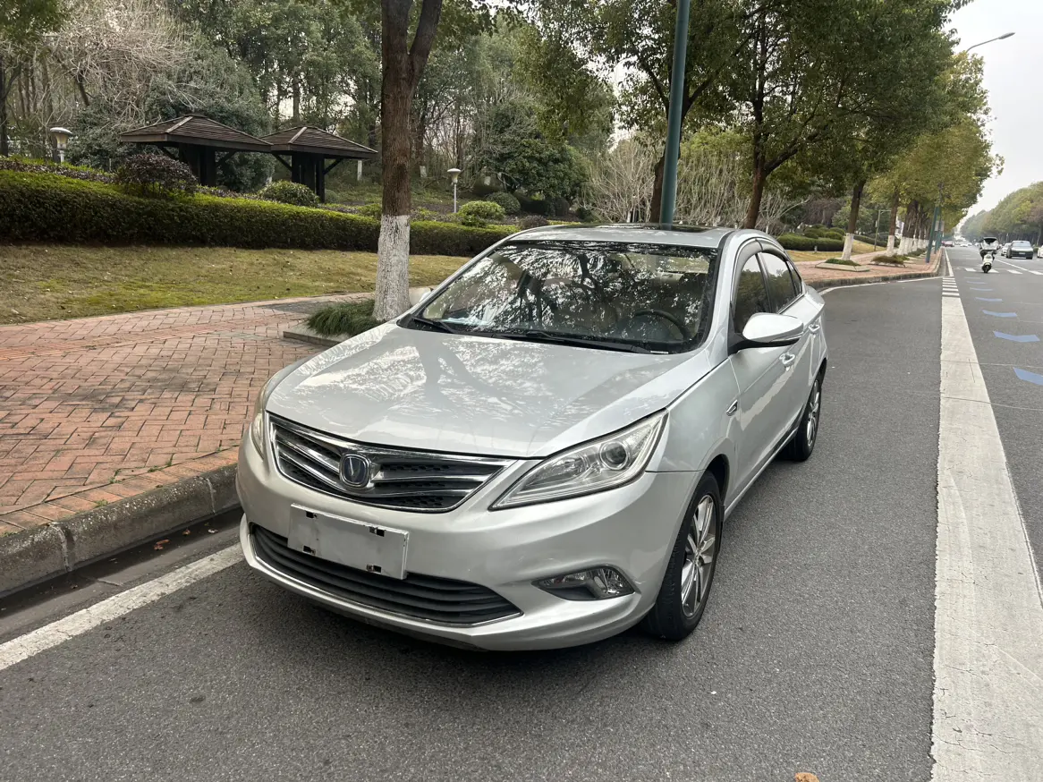 Changan Escape  из Китая
