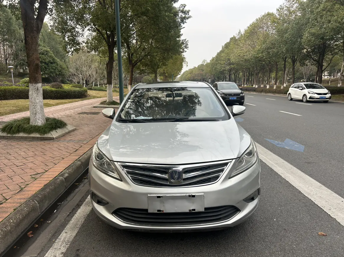 Changan Escape  из Китая