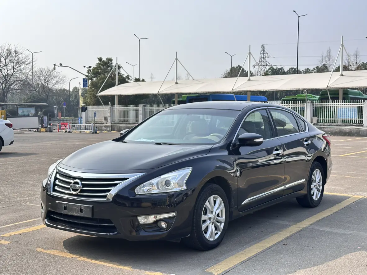 Nissan Altima (Teana)  из Китая