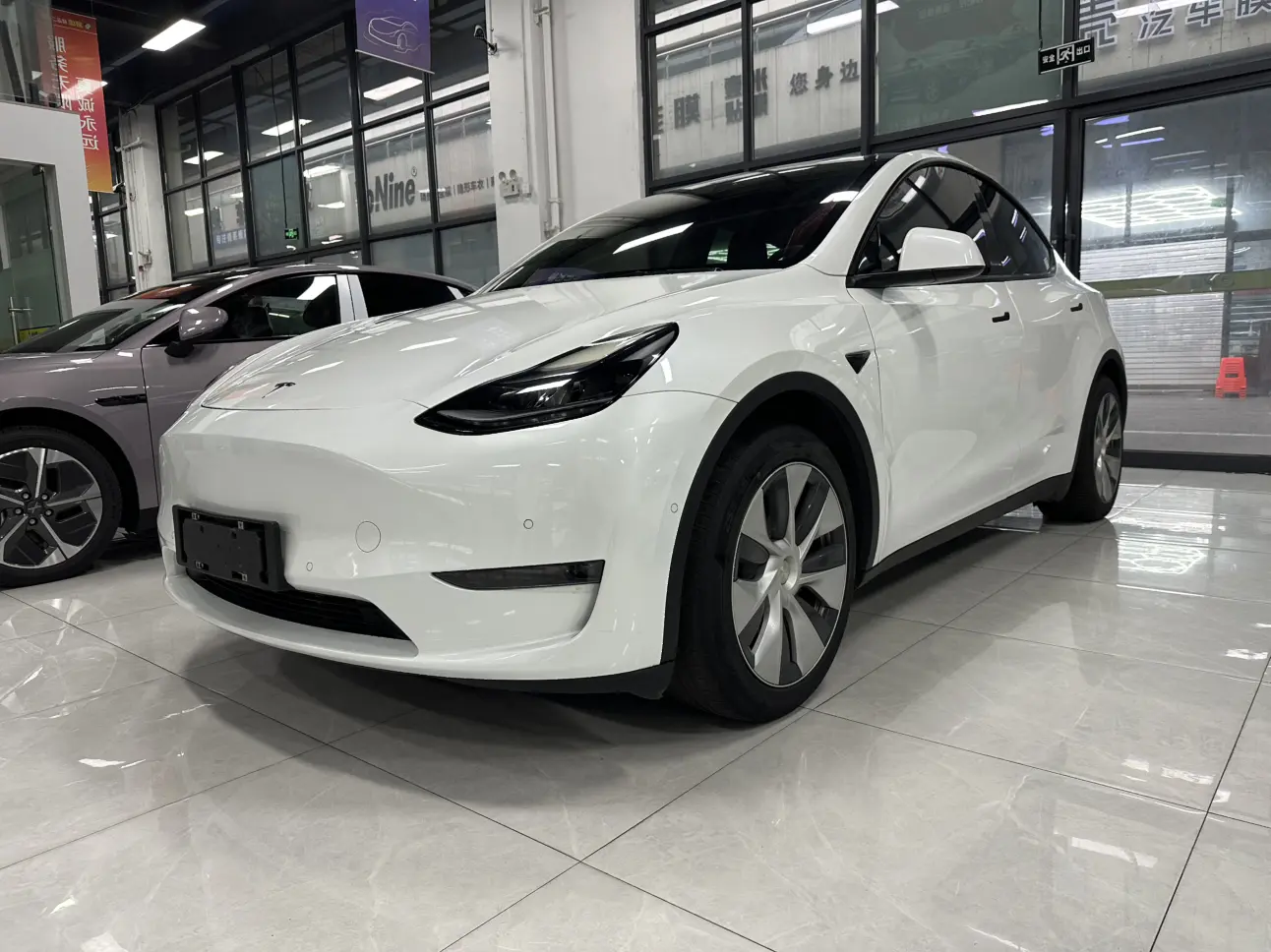 Tesla Model Y  из Китая