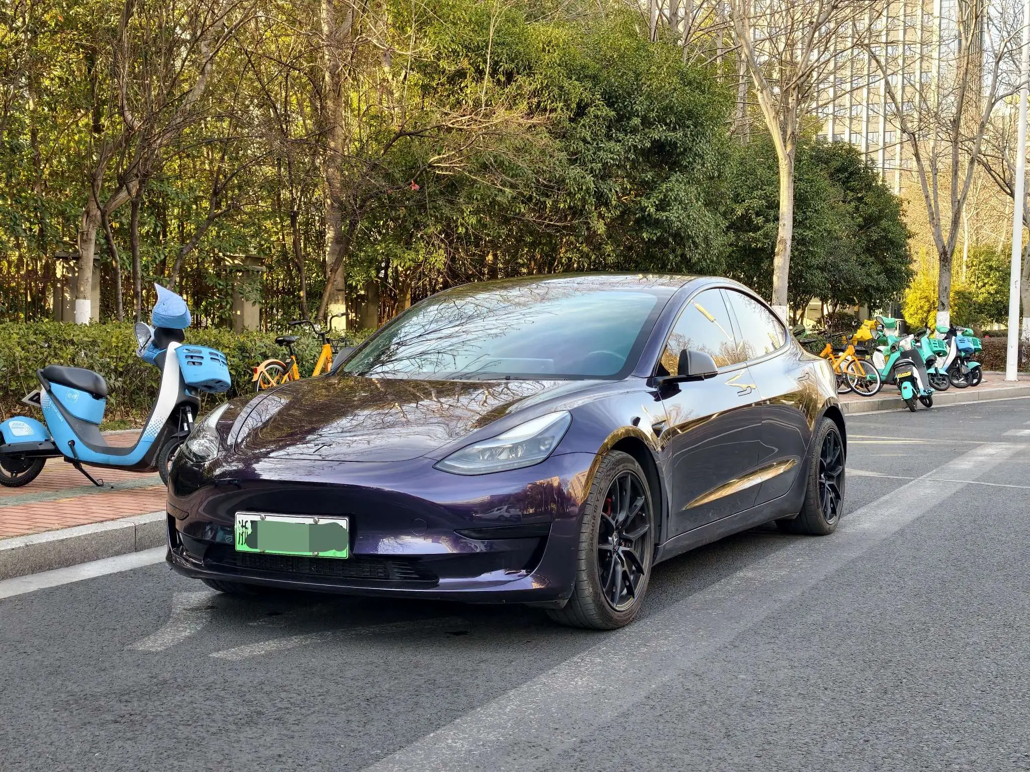 Tesla Model 3  из Китая