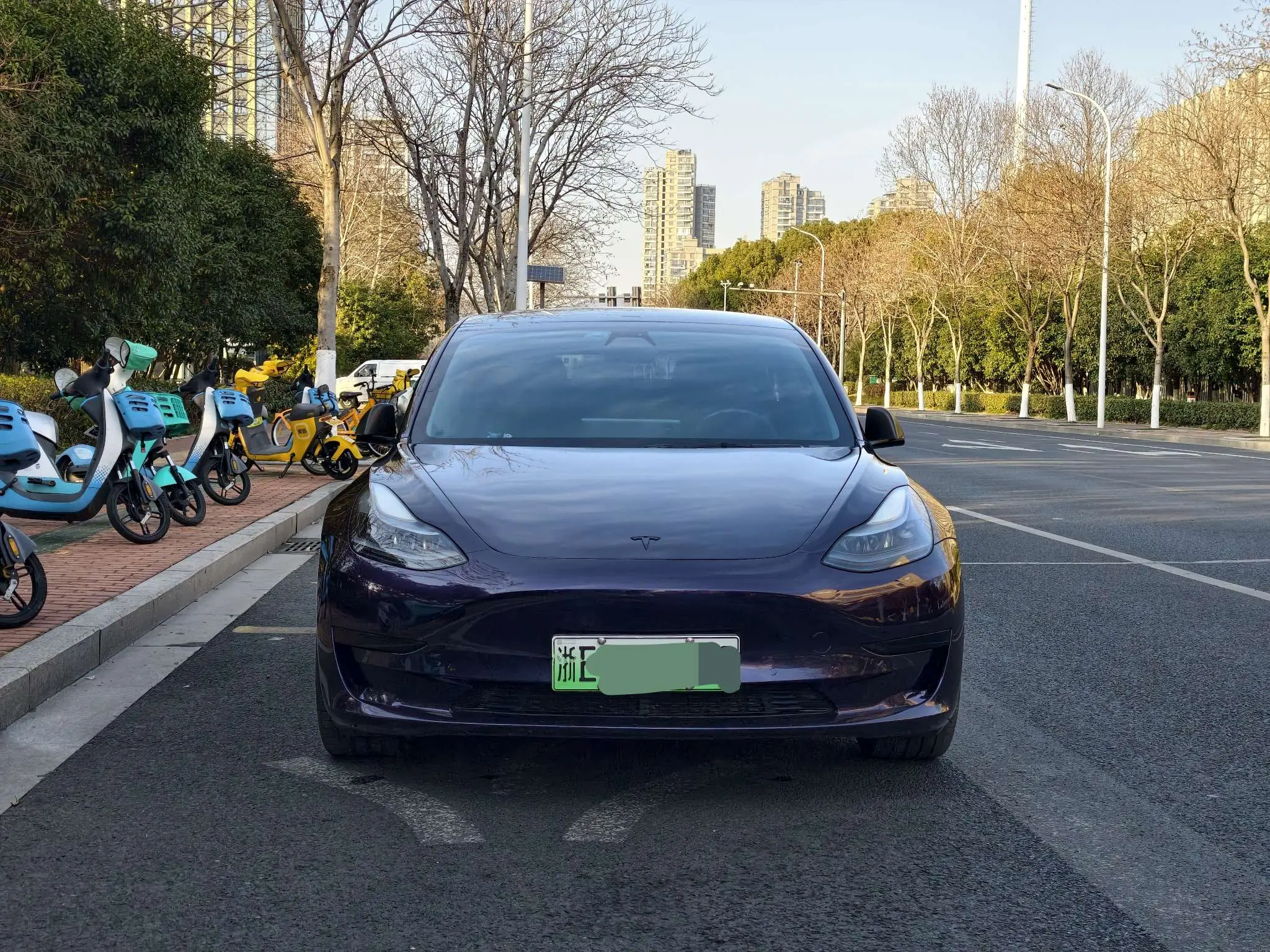 Tesla Model 3  из Китая