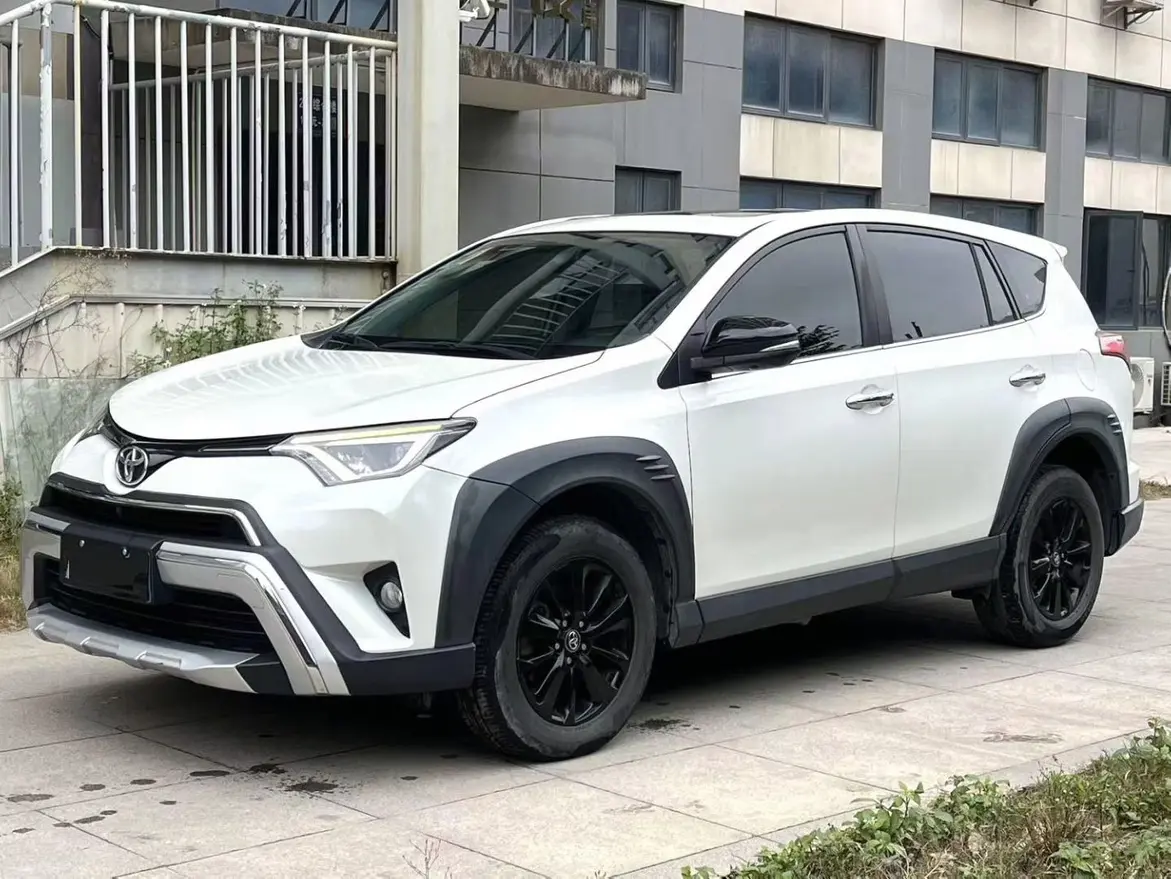 Toyota RAV4  из Китая