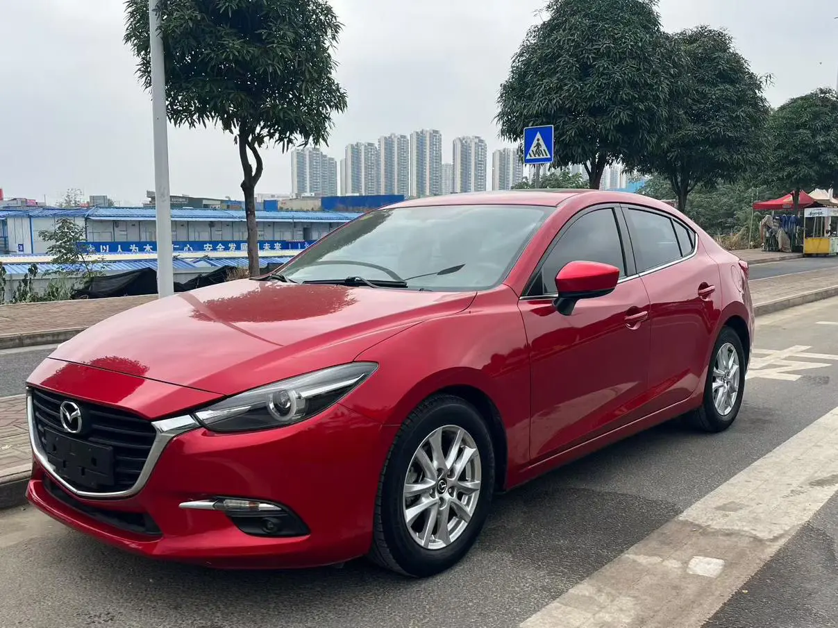 Mazda Axela (Mazda3)  из Китая