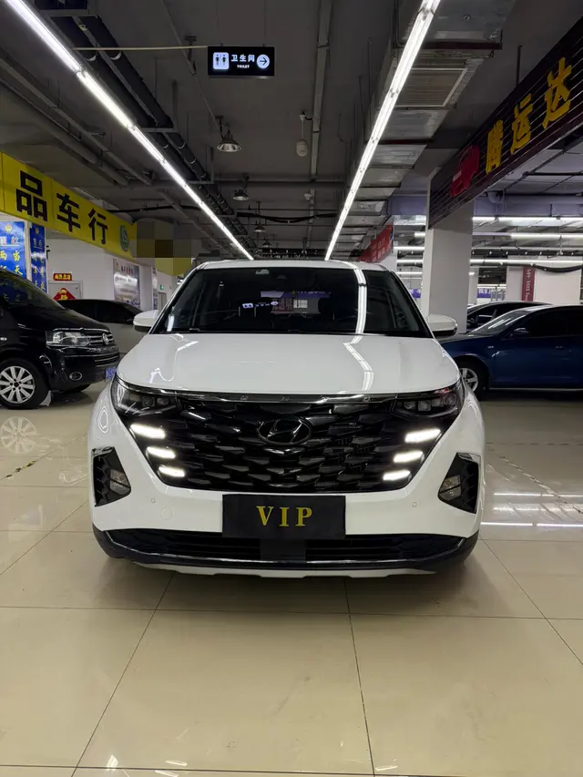 Hyundai Kustu  из Китая
