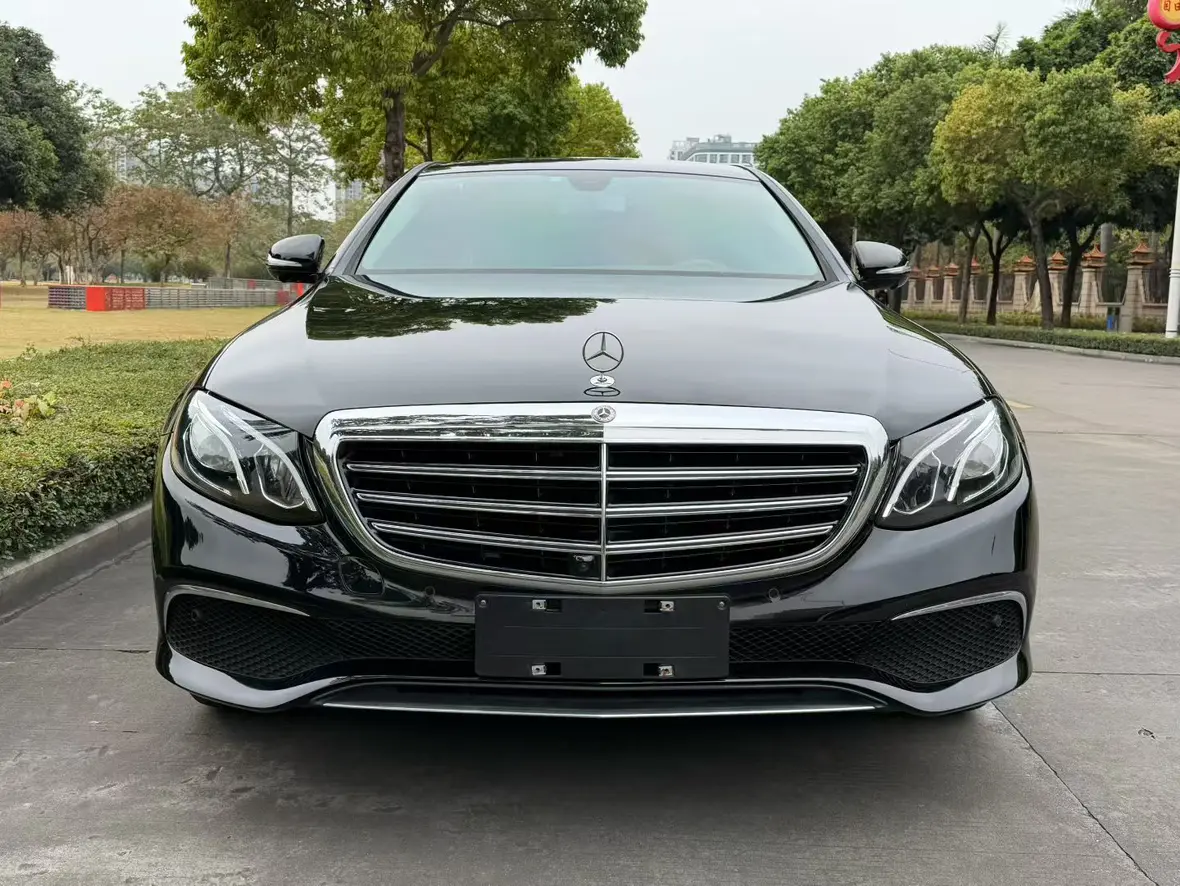 Mercedes-Benz E-Class  из Китая