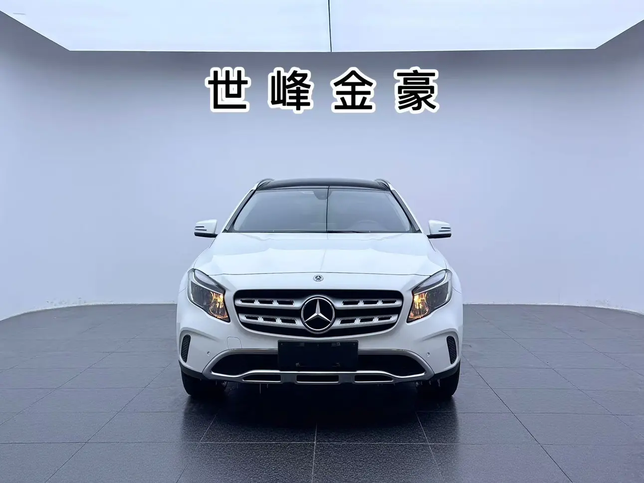 Mercedes-Benz GLA  из Китая