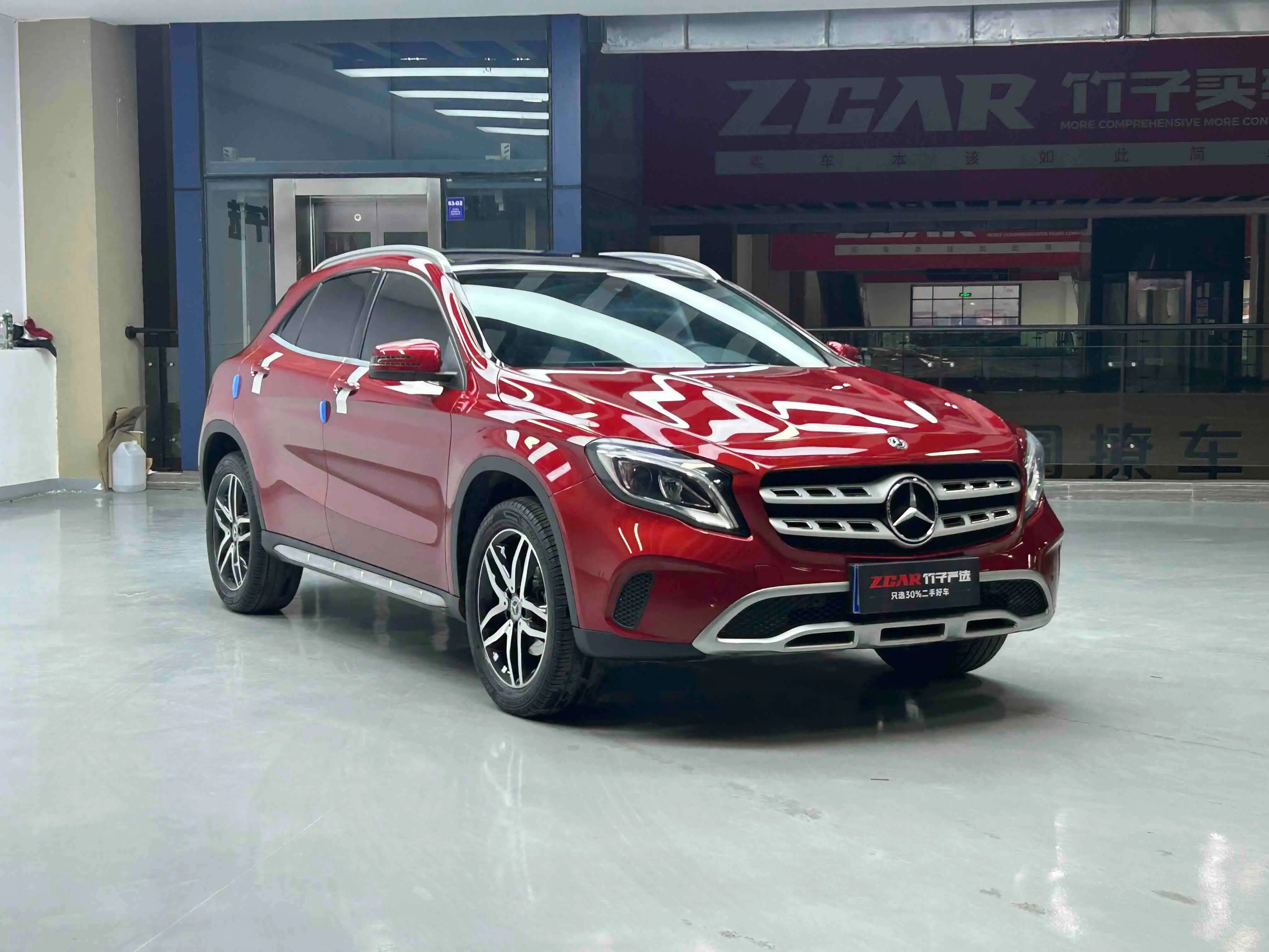 Mercedes-Benz GLA  из Китая