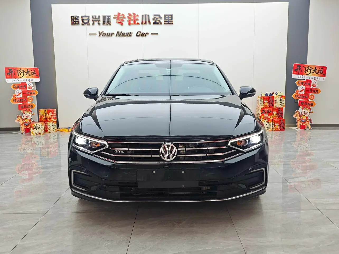 Volkswagen Magotan PHEV  из Китая