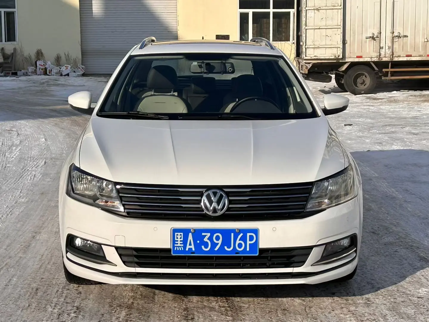 Volkswagen Langxing  из Китая