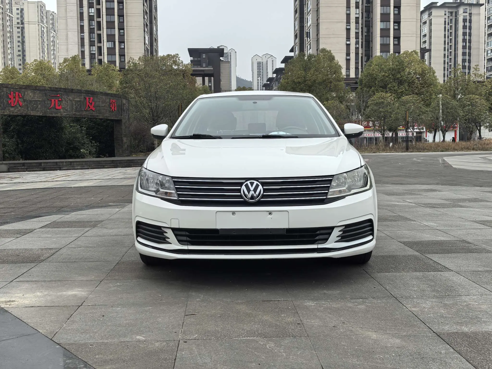 Volkswagen Langxing  из Китая