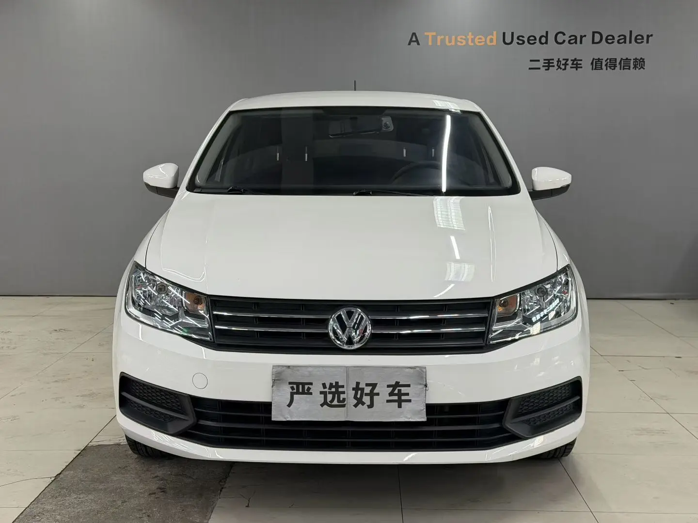 Volkswagen Santana  из Китая