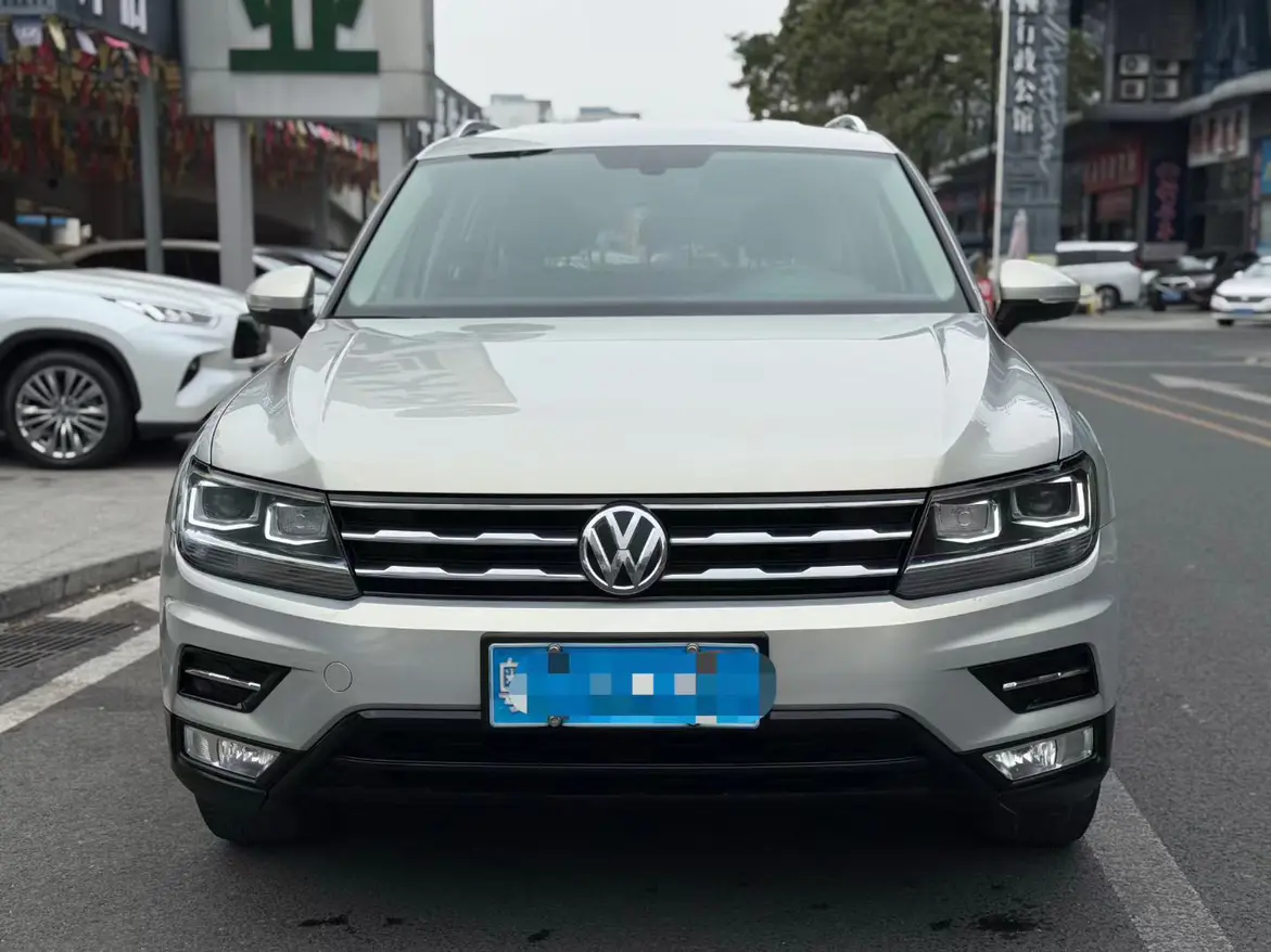 Volkswagen Tiguan L  из Китая