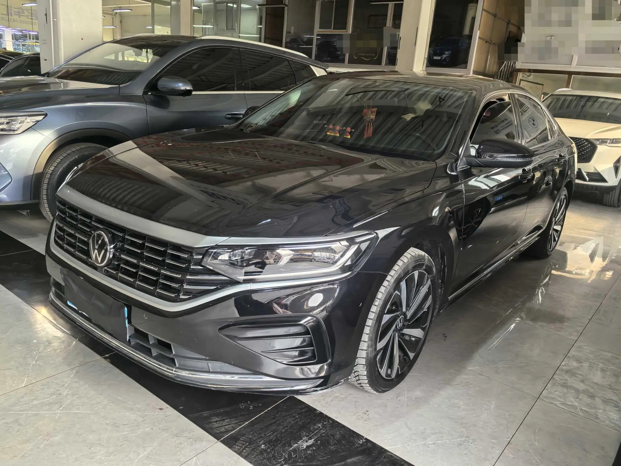 Volkswagen Passat  из Китая