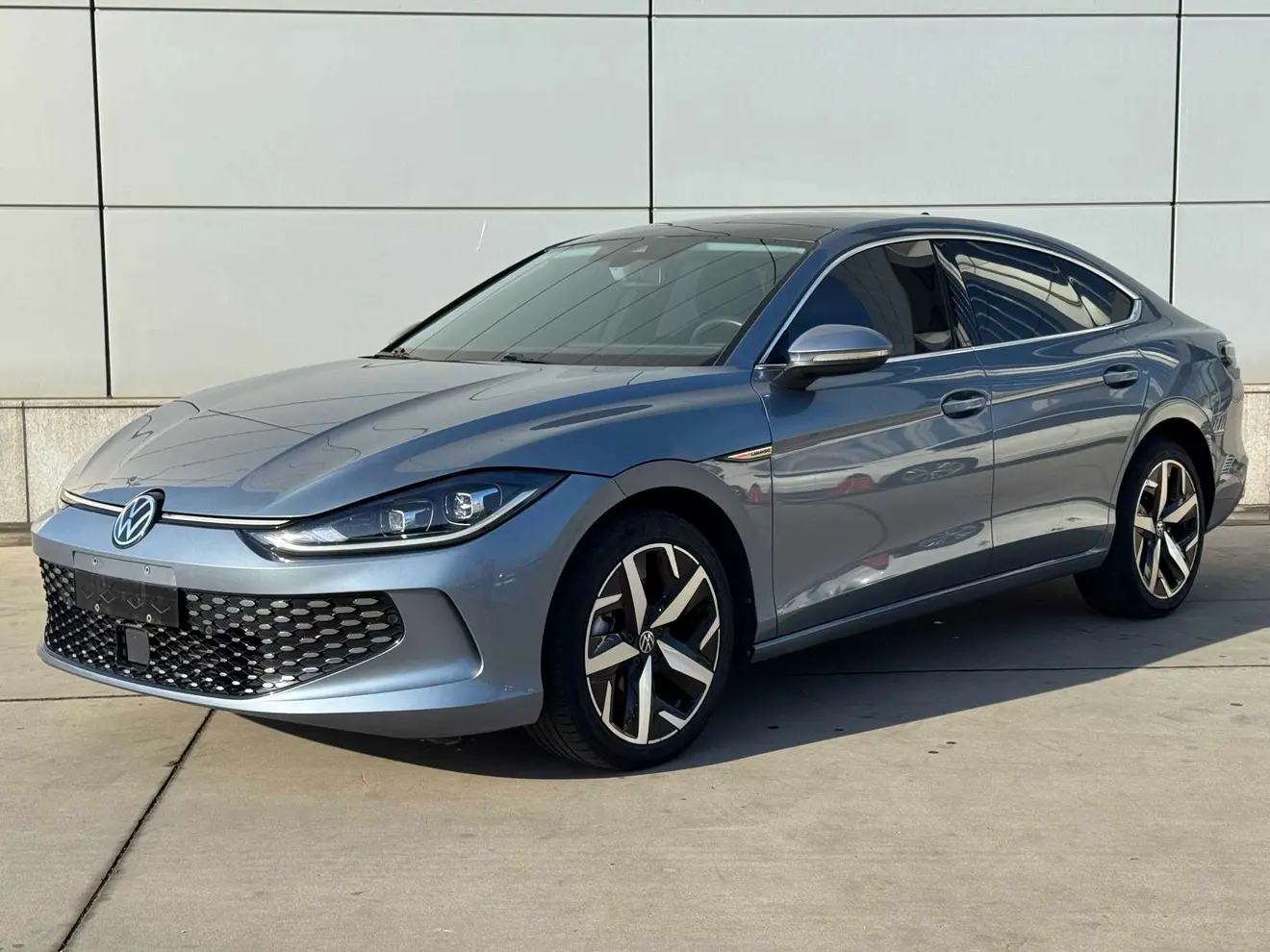 Volkswagen Lamando (Lingdu)  из Китая