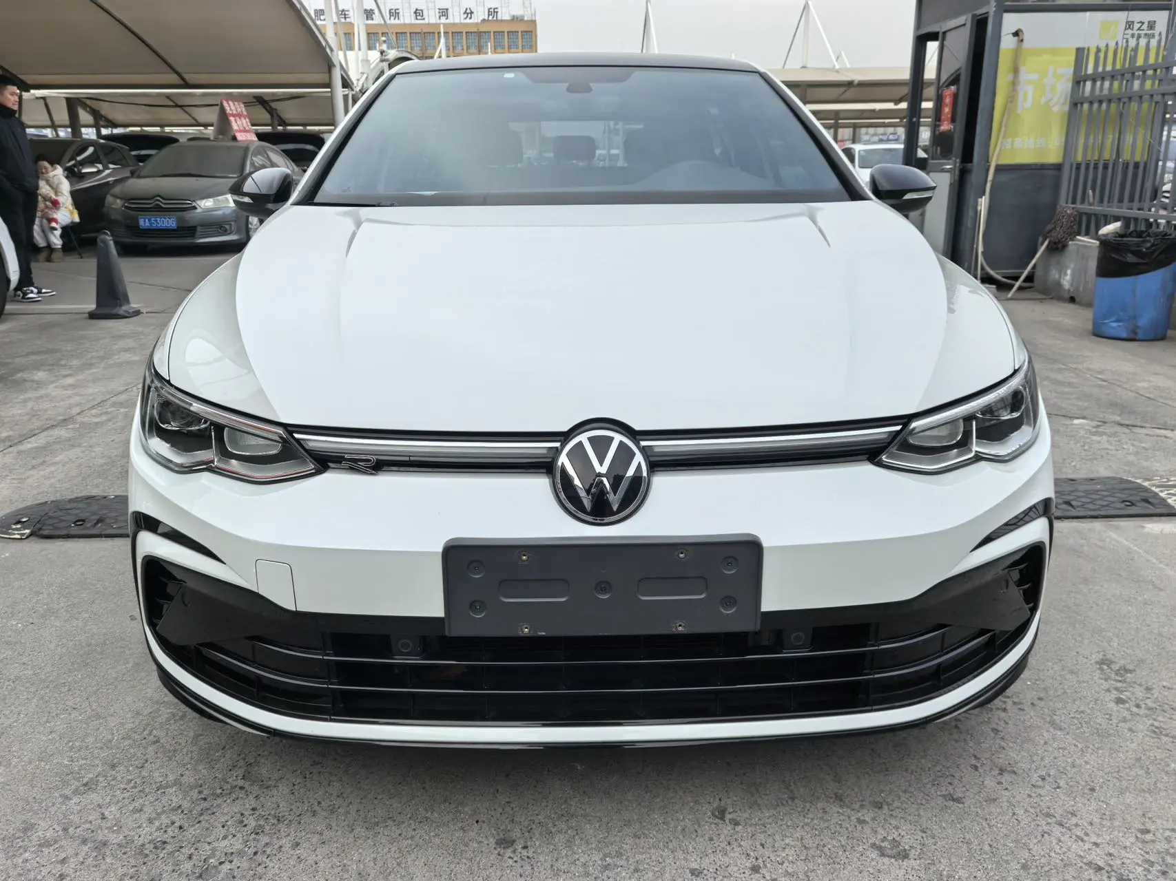 Volkswagen Golf  из Китая