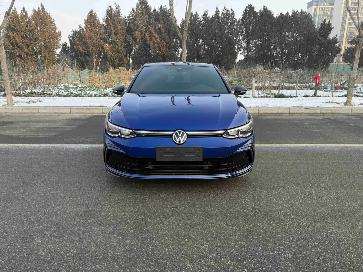Volkswagen Golf  из Китая