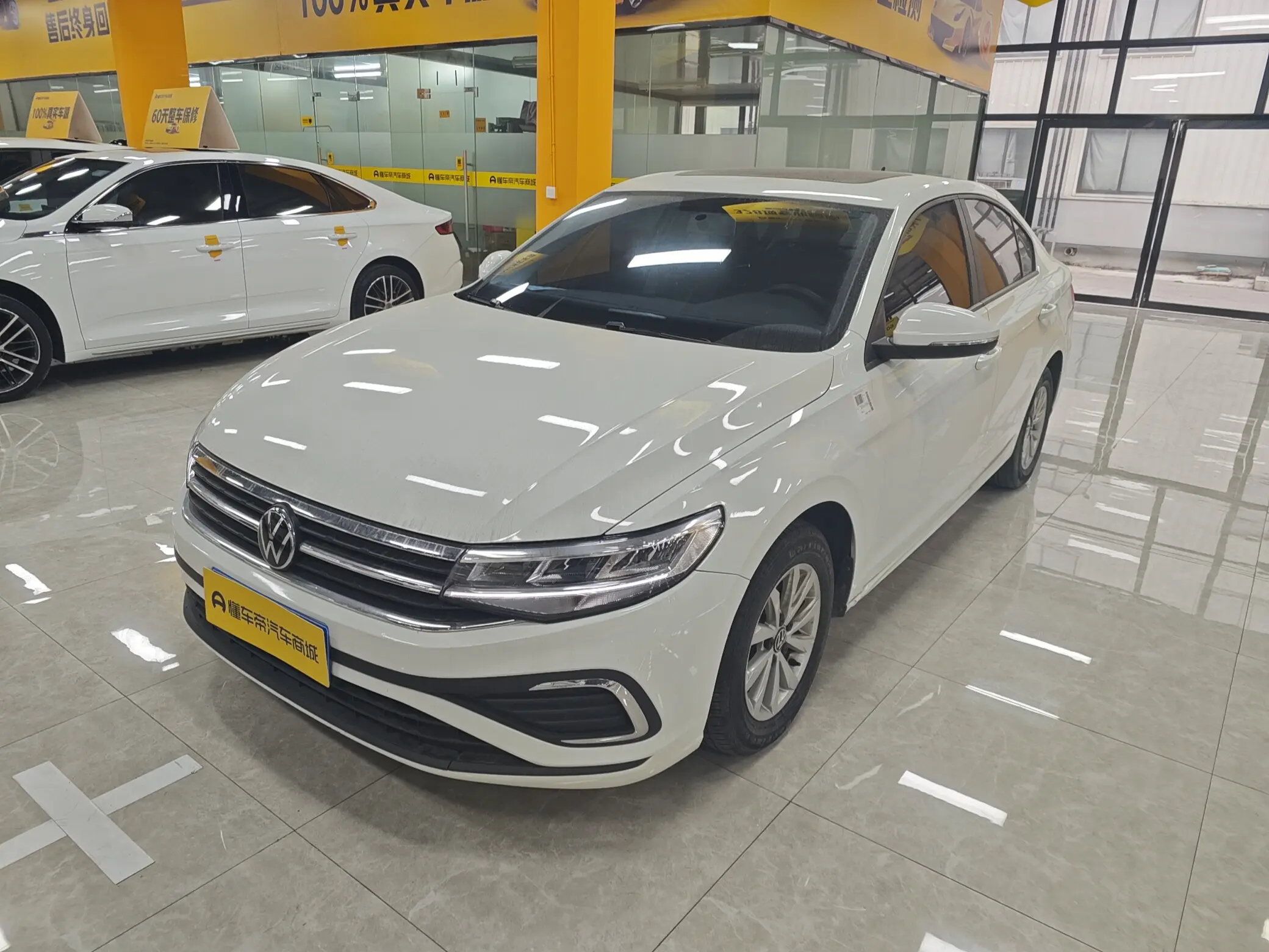 Volkswagen Bora  из Китая