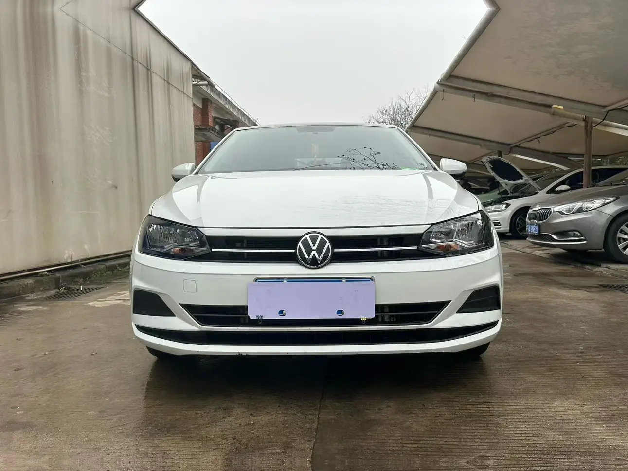 Volkswagen Polo  из Китая
